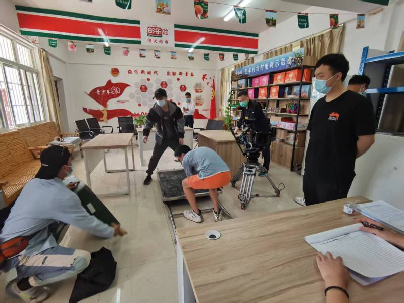 追星女孩心理学分析报告：科尔沁左翼中旗广告片拍摄公司揭秘饭圈应援式传播逻辑